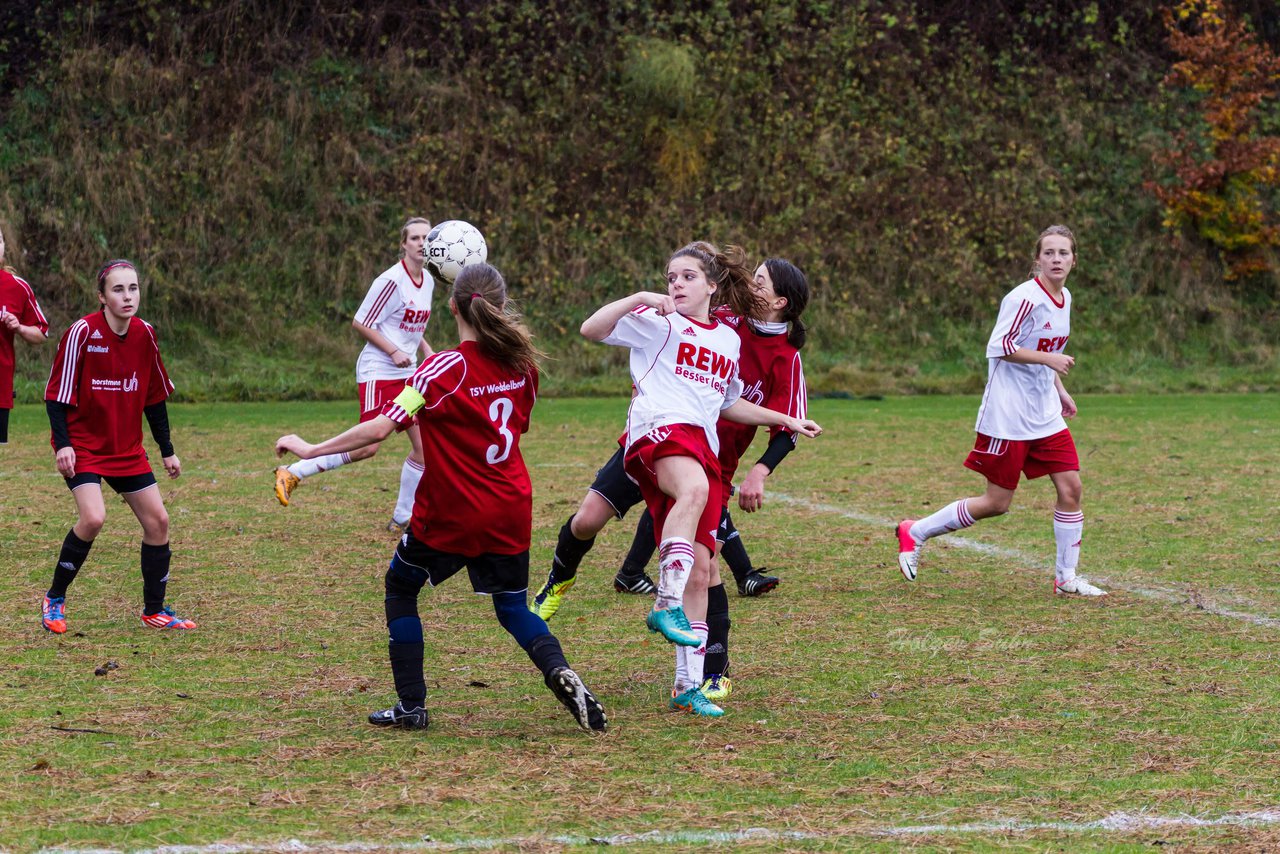 Bild 171 - B-Juniorinnen TuS Tensfeld - TSV Weddelbrook : Ergebnis: 3:1